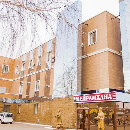 Jumbaktas Borovoe Hotel Extérieur photo