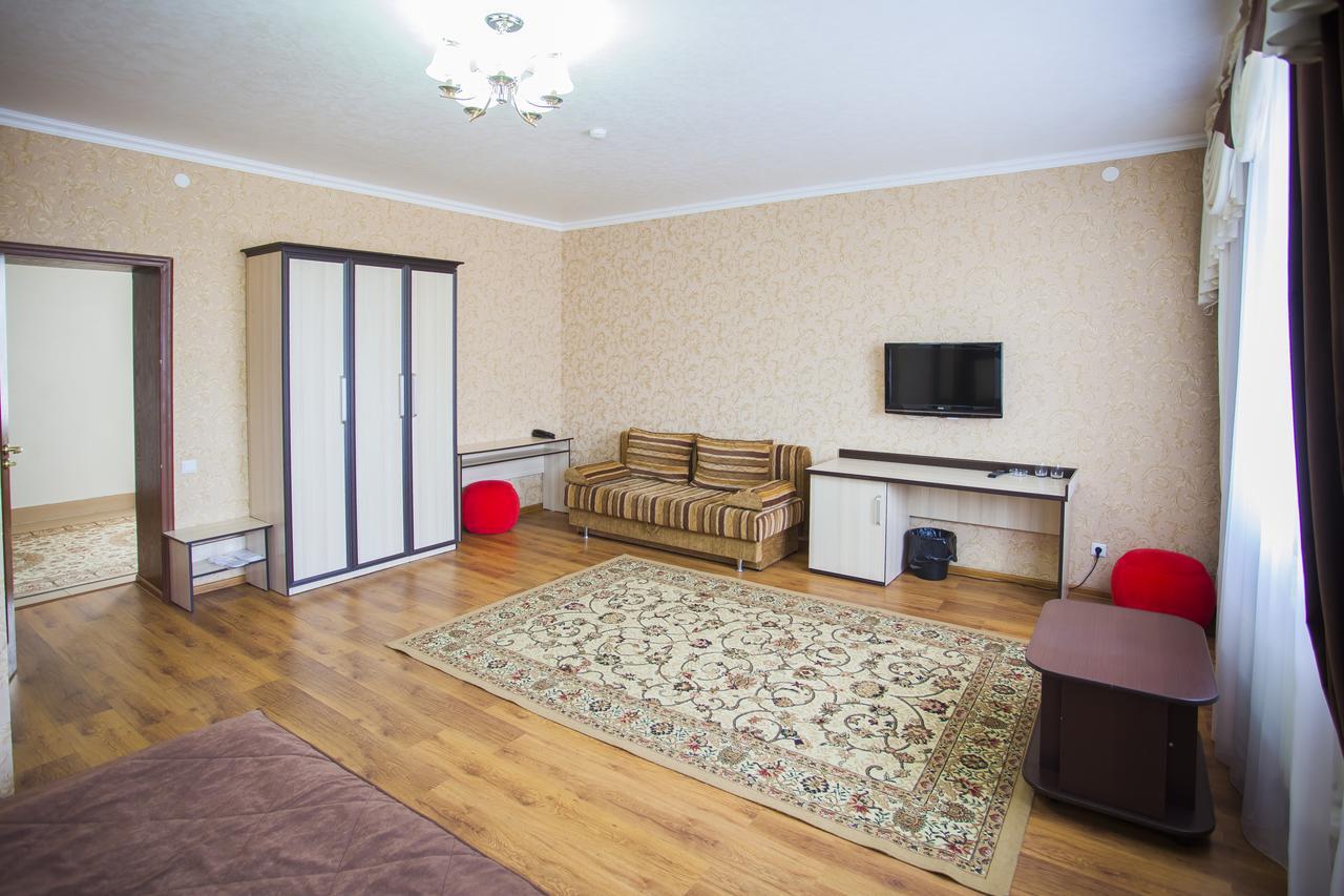 Jumbaktas Borovoe Hotel Extérieur photo